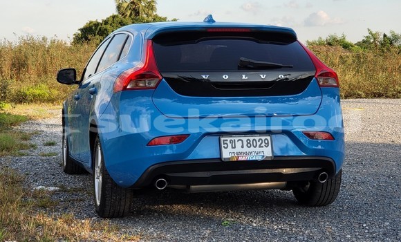 Buy Used Volvo V40 Blue Car in Bangkok in Bangkok Buy Used Volvo V40 Blue Car in Bangkok in Bangkok