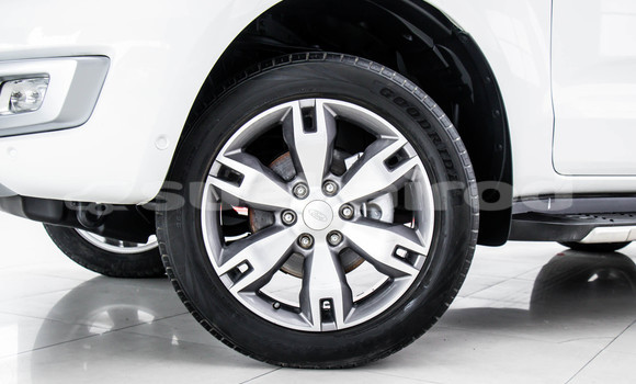 Buy Used Ford Everest White Car in Bangkok in Bangkok Buy Used Ford Everest White Car in Bangkok in Bangkok