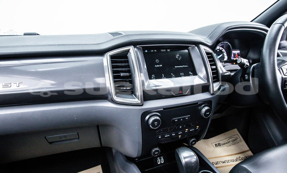 Buy Used Ford Everest White Car in Bangkok in Bangkok Buy Used Ford Everest White Car in Bangkok in Bangkok