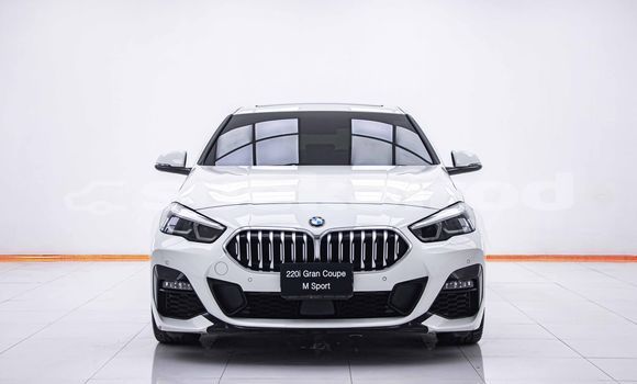 Buy Used BMW 2-Series White Car in Bangkok in Bangkok Buy Used BMW 2-Series White Car in Bangkok in Bangkok