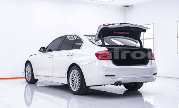 ซื้อ รถมือสอง BMW 3–Series ขาว รถยนต์ ใน %{เมือง} ใน กรุงเทพมหานคร ซื้อ รถมือสอง BMW 3–Series ขาว รถยนต์ ใน %{เมือง} ใน กรุงเทพมหานคร