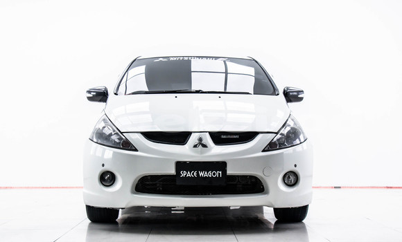 Buy Used Mitsubishi Space Wagon White Car in Bangkok in Bangkok Buy Used Mitsubishi Space Wagon White Car in Bangkok in Bangkok