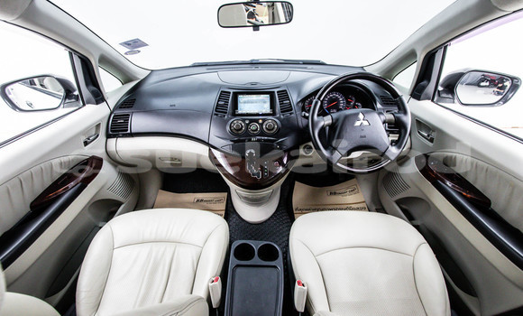 Buy Used Mitsubishi Space Wagon White Car in Bangkok in Bangkok Buy Used Mitsubishi Space Wagon White Car in Bangkok in Bangkok