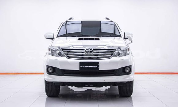 ซื้อ รถมือสอง Toyota Fortuner ขาว รถยนต์ ใน %{เมือง} ใน กรุงเทพมหานคร ซื้อ รถมือสอง Toyota Fortuner ขาว รถยนต์ ใน %{เมือง} ใน กรุงเทพมหานคร