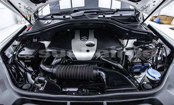 Buy Used Mercedes-Benz M-klasse White Car in Bangkok in Bangkok Buy Used Mercedes-Benz M-klasse White Car in Bangkok in Bangkok