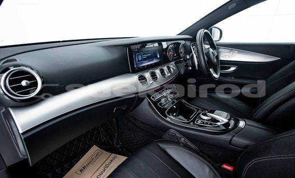 Buy Used Mercedes-Benz E-Classe Other Car in Bangkok in Bangkok Buy Used Mercedes-Benz E-Classe Other Car in Bangkok in Bangkok