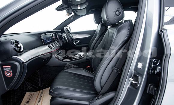 Buy Used Mercedes-Benz E-Classe Other Car in Bangkok in Bangkok Buy Used Mercedes-Benz E-Classe Other Car in Bangkok in Bangkok