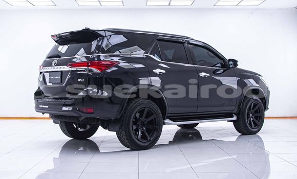 ซื้อ รถมือสอง Toyota Fortuner สีดำ รถยนต์ ใน %{เมือง} ใน กรุงเทพมหานคร ซื้อ รถมือสอง Toyota Fortuner สีดำ รถยนต์ ใน %{เมือง} ใน กรุงเทพมหานคร