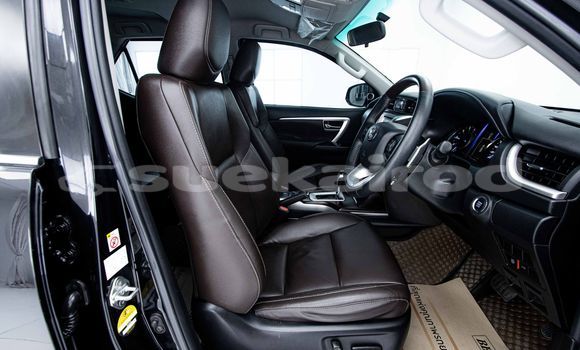 ซื้อ รถมือสอง Toyota Fortuner สีดำ รถยนต์ ใน %{เมือง} ใน กรุงเทพมหานคร ซื้อ รถมือสอง Toyota Fortuner สีดำ รถยนต์ ใน %{เมือง} ใน กรุงเทพมหานคร