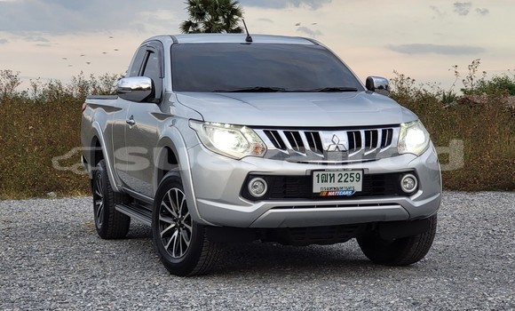 ซื้อ รถมือสอง Mitsubishi Triton เงิน รถยนต์ ใน %{เมือง} ใน กรุงเทพมหานคร ซื้อ รถมือสอง Mitsubishi Triton เงิน รถยนต์ ใน %{เมือง} ใน กรุงเทพมหานคร