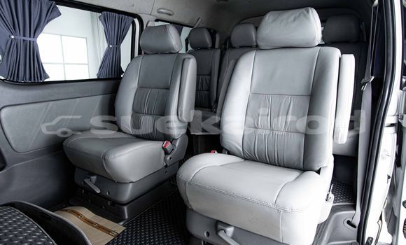 ซื้อ รถมือสอง Toyota Ventury ขาว รถยนต์ ใน %{เมือง} ใน กรุงเทพมหานคร ซื้อ รถมือสอง Toyota Ventury ขาว รถยนต์ ใน %{เมือง} ใน กรุงเทพมหานคร