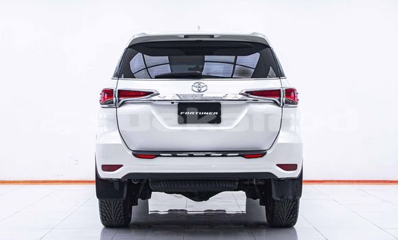 ซื้อ รถมือสอง Toyota Fortuner ขาว รถยนต์ ใน %{เมือง} ใน กรุงเทพมหานคร ซื้อ รถมือสอง Toyota Fortuner ขาว รถยนต์ ใน %{เมือง} ใน กรุงเทพมหานคร