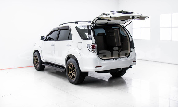 ซื้อ รถมือสอง Toyota Fortuner ขาว รถยนต์ ใน %{เมือง} ใน กรุงเทพมหานคร ซื้อ รถมือสอง Toyota Fortuner ขาว รถยนต์ ใน %{เมือง} ใน กรุงเทพมหานคร