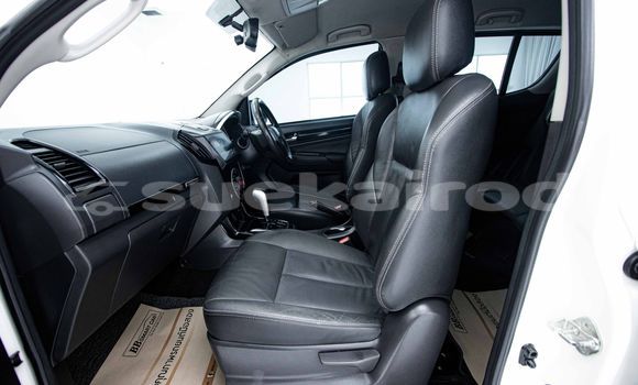 ซื้อ รถมือสอง Isuzu MU-X ขาว รถยนต์ ใน %{เมือง} ใน กรุงเทพมหานคร ซื้อ รถมือสอง Isuzu MU-X ขาว รถยนต์ ใน %{เมือง} ใน กรุงเทพมหานคร