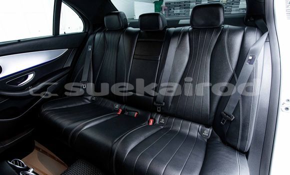 ซื้อ รถมือสอง Mercedes-Benz E-Classe อื่น ๆ รถยนต์ ใน %{เมือง} ใน กรุงเทพมหานคร ซื้อ รถมือสอง Mercedes-Benz E-Classe อื่น ๆ รถยนต์ ใน %{เมือง} ใน กรุงเทพมหานคร