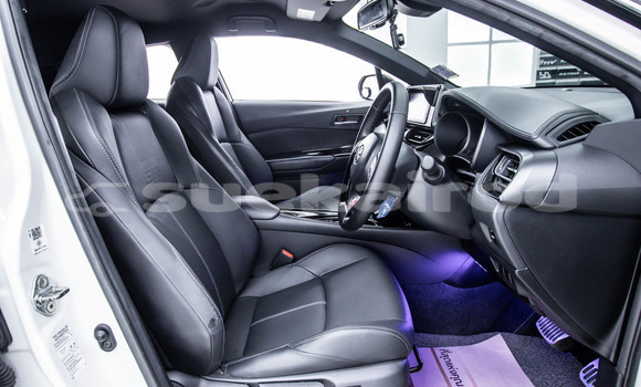 ซื้อ รถมือสอง Toyota C-HR ขาว รถยนต์ ใน %{เมือง} ใน กรุงเทพมหานคร ซื้อ รถมือสอง Toyota C-HR ขาว รถยนต์ ใน %{เมือง} ใน กรุงเทพมหานคร