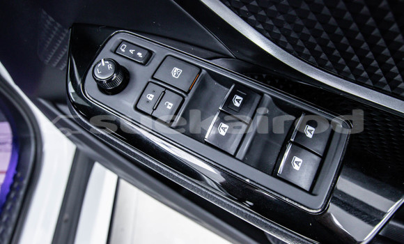 ซื้อ รถมือสอง Toyota C-HR ขาว รถยนต์ ใน %{เมือง} ใน กรุงเทพมหานคร ซื้อ รถมือสอง Toyota C-HR ขาว รถยนต์ ใน %{เมือง} ใน กรุงเทพมหานคร