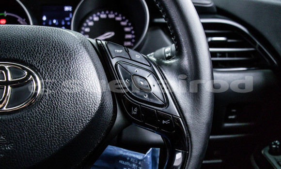 ซื้อ รถมือสอง Toyota C-HR ขาว รถยนต์ ใน %{เมือง} ใน กรุงเทพมหานคร ซื้อ รถมือสอง Toyota C-HR ขาว รถยนต์ ใน %{เมือง} ใน กรุงเทพมหานคร