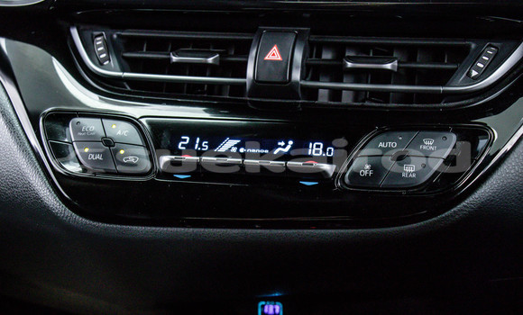 ซื้อ รถมือสอง Toyota C-HR ขาว รถยนต์ ใน %{เมือง} ใน กรุงเทพมหานคร ซื้อ รถมือสอง Toyota C-HR ขาว รถยนต์ ใน %{เมือง} ใน กรุงเทพมหานคร