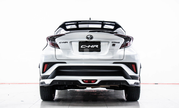 ซื้อ รถมือสอง Toyota C-HR ขาว รถยนต์ ใน %{เมือง} ใน กรุงเทพมหานคร ซื้อ รถมือสอง Toyota C-HR ขาว รถยนต์ ใน %{เมือง} ใน กรุงเทพมหานคร