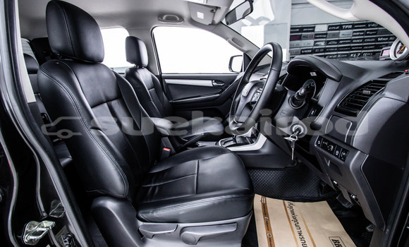 ซื้อ รถมือสอง Isuzu D-Max สีดำ รถยนต์ ใน %{เมือง} ใน กรุงเทพมหานคร ซื้อ รถมือสอง Isuzu D-Max สีดำ รถยนต์ ใน %{เมือง} ใน กรุงเทพมหานคร