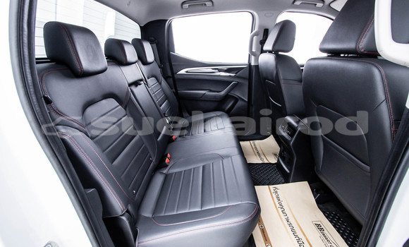 Buy Used MG GS White Car in Bangkok in Bangkok Buy Used MG GS White Car in Bangkok in Bangkok