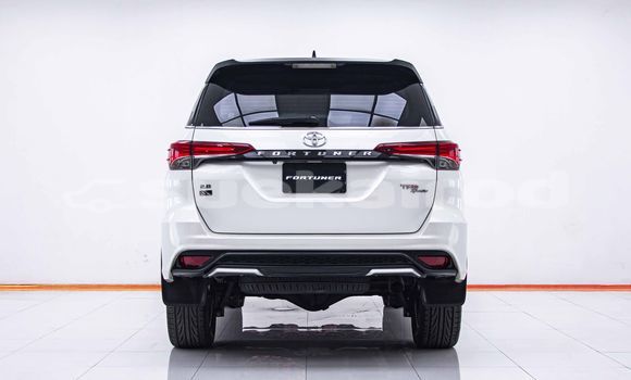 ซื้อ รถมือสอง Toyota Fortuner ขาว รถยนต์ ใน %{เมือง} ใน กรุงเทพมหานคร ซื้อ รถมือสอง Toyota Fortuner ขาว รถยนต์ ใน %{เมือง} ใน กรุงเทพมหานคร