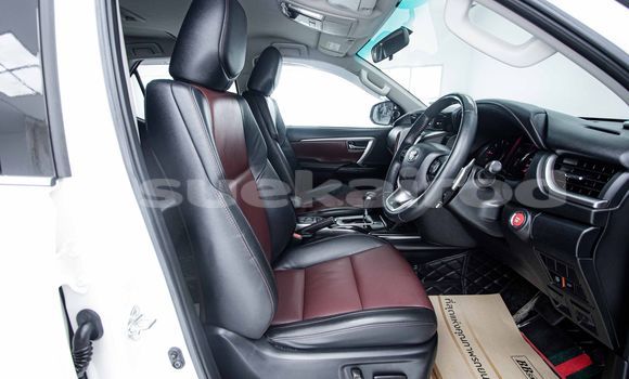 ซื้อ รถมือสอง Toyota Fortuner ขาว รถยนต์ ใน %{เมือง} ใน กรุงเทพมหานคร ซื้อ รถมือสอง Toyota Fortuner ขาว รถยนต์ ใน %{เมือง} ใน กรุงเทพมหานคร