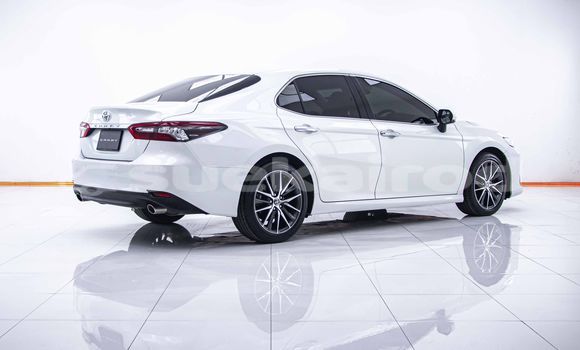 Buy Used Toyota Camry White Car in Bangkok in Bangkok Buy Used Toyota Camry White Car in Bangkok in Bangkok