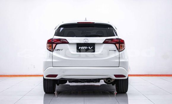 ซื้อ รถมือสอง Honda HR-V ขาว รถยนต์ ใน %{เมือง} ใน กรุงเทพมหานคร ซื้อ รถมือสอง Honda HR-V ขาว รถยนต์ ใน %{เมือง} ใน กรุงเทพมหานคร