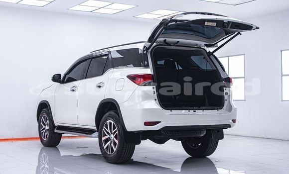ซื้อ รถมือสอง Toyota Fortuner ขาว รถยนต์ ใน %{เมือง} ใน กรุงเทพมหานคร ซื้อ รถมือสอง Toyota Fortuner ขาว รถยนต์ ใน %{เมือง} ใน กรุงเทพมหานคร