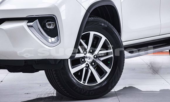 ซื้อ รถมือสอง Toyota Fortuner ขาว รถยนต์ ใน %{เมือง} ใน กรุงเทพมหานคร ซื้อ รถมือสอง Toyota Fortuner ขาว รถยนต์ ใน %{เมือง} ใน กรุงเทพมหานคร