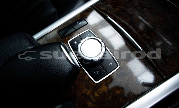 ซื้อ รถมือสอง Mercedes-Benz E-Classe อื่น ๆ รถยนต์ ใน %{เมือง} ใน กรุงเทพมหานคร ซื้อ รถมือสอง Mercedes-Benz E-Classe อื่น ๆ รถยนต์ ใน %{เมือง} ใน กรุงเทพมหานคร