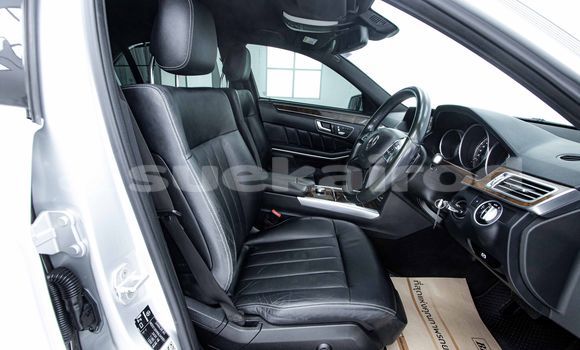 ซื้อ รถมือสอง Mercedes-Benz E-Classe อื่น ๆ รถยนต์ ใน %{เมือง} ใน กรุงเทพมหานคร ซื้อ รถมือสอง Mercedes-Benz E-Classe อื่น ๆ รถยนต์ ใน %{เมือง} ใน กรุงเทพมหานคร