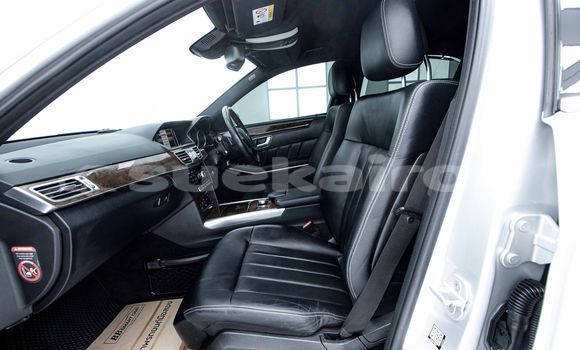 ซื้อ รถมือสอง Mercedes-Benz E-Classe อื่น ๆ รถยนต์ ใน %{เมือง} ใน กรุงเทพมหานคร ซื้อ รถมือสอง Mercedes-Benz E-Classe อื่น ๆ รถยนต์ ใน %{เมือง} ใน กรุงเทพมหานคร