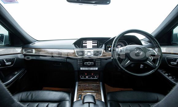 ซื้อ รถมือสอง Mercedes-Benz E-Classe อื่น ๆ รถยนต์ ใน %{เมือง} ใน กรุงเทพมหานคร ซื้อ รถมือสอง Mercedes-Benz E-Classe อื่น ๆ รถยนต์ ใน %{เมือง} ใน กรุงเทพมหานคร