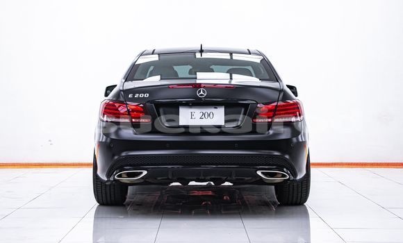 ซื้อ รถมือสอง Mercedes-Benz E-Classe สีดำ รถยนต์ ใน %{เมือง} ใน กรุงเทพมหานคร ซื้อ รถมือสอง Mercedes-Benz E-Classe สีดำ รถยนต์ ใน %{เมือง} ใน กรุงเทพมหานคร
