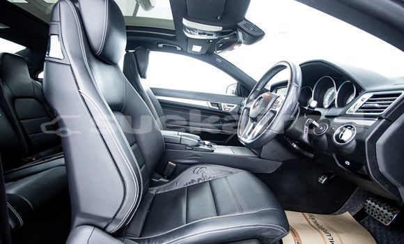 ซื้อ รถมือสอง Mercedes-Benz E-Classe สีดำ รถยนต์ ใน %{เมือง} ใน กรุงเทพมหานคร ซื้อ รถมือสอง Mercedes-Benz E-Classe สีดำ รถยนต์ ใน %{เมือง} ใน กรุงเทพมหานคร