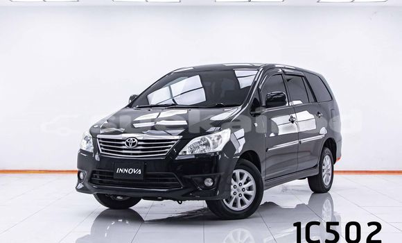 Buy Used Toyota Innova Black Car in Bangkok in Bangkok