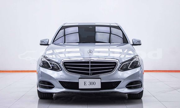 Buy Used Mercedes-Benz E-Classe Other Car in Bangkok in Bangkok Buy Used Mercedes-Benz E-Classe Other Car in Bangkok in Bangkok