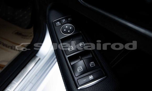 Buy Used Mercedes-Benz E-Classe Other Car in Bangkok in Bangkok Buy Used Mercedes-Benz E-Classe Other Car in Bangkok in Bangkok