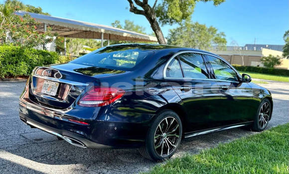 Buy Used Mercedes-Benz E-Classe Blue Car in Bangkok in Bangkok Buy Used Mercedes-Benz E-Classe Blue Car in Bangkok in Bangkok