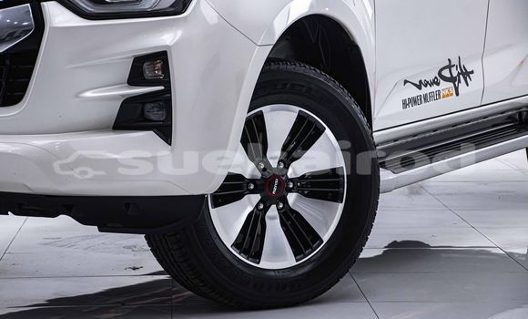 Buy Used Isuzu D-Max White Car in Bangkok in Bangkok Buy Used Isuzu D-Max White Car in Bangkok in Bangkok