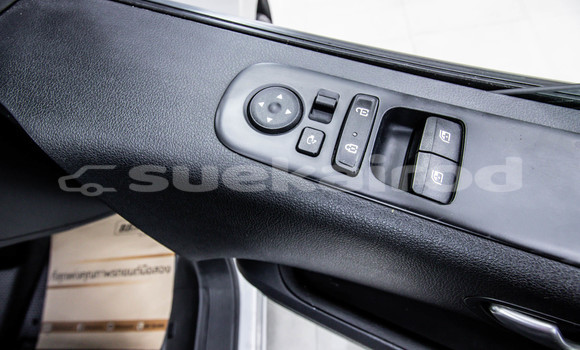 Buy Used Hyundai Starex Other Car in Bangkok in Bangkok Buy Used Hyundai Starex Other Car in Bangkok in Bangkok