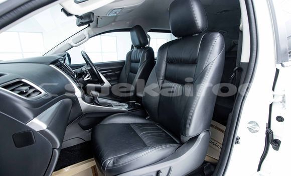 Buy Used Mitsubishi Pajero White Car in Bangkok in Bangkok Buy Used Mitsubishi Pajero White Car in Bangkok in Bangkok