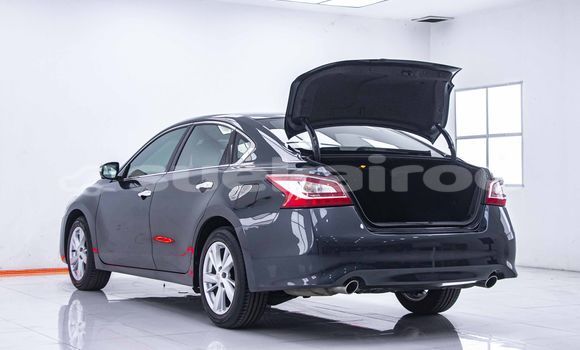 Buy Used Nissan Teana Blue Car in Bangkok in Bangkok Buy Used Nissan Teana Blue Car in Bangkok in Bangkok