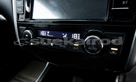 Buy Used Nissan Teana Blue Car in Bangkok in Bangkok Buy Used Nissan Teana Blue Car in Bangkok in Bangkok