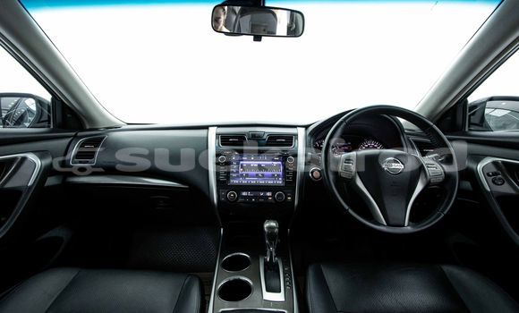 Buy Used Nissan Teana Blue Car in Bangkok in Bangkok Buy Used Nissan Teana Blue Car in Bangkok in Bangkok