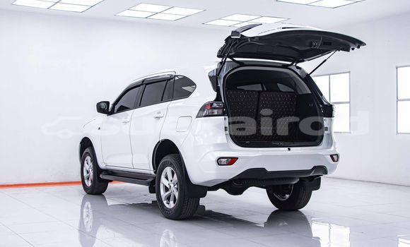 ซื้อ รถมือสอง Isuzu MU-X ขาว รถยนต์ ใน %{เมือง} ใน กรุงเทพมหานคร ซื้อ รถมือสอง Isuzu MU-X ขาว รถยนต์ ใน %{เมือง} ใน กรุงเทพมหานคร