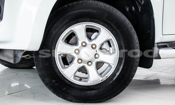 Buy Used Isuzu D-Max White Car in Bangkok in Bangkok Buy Used Isuzu D-Max White Car in Bangkok in Bangkok